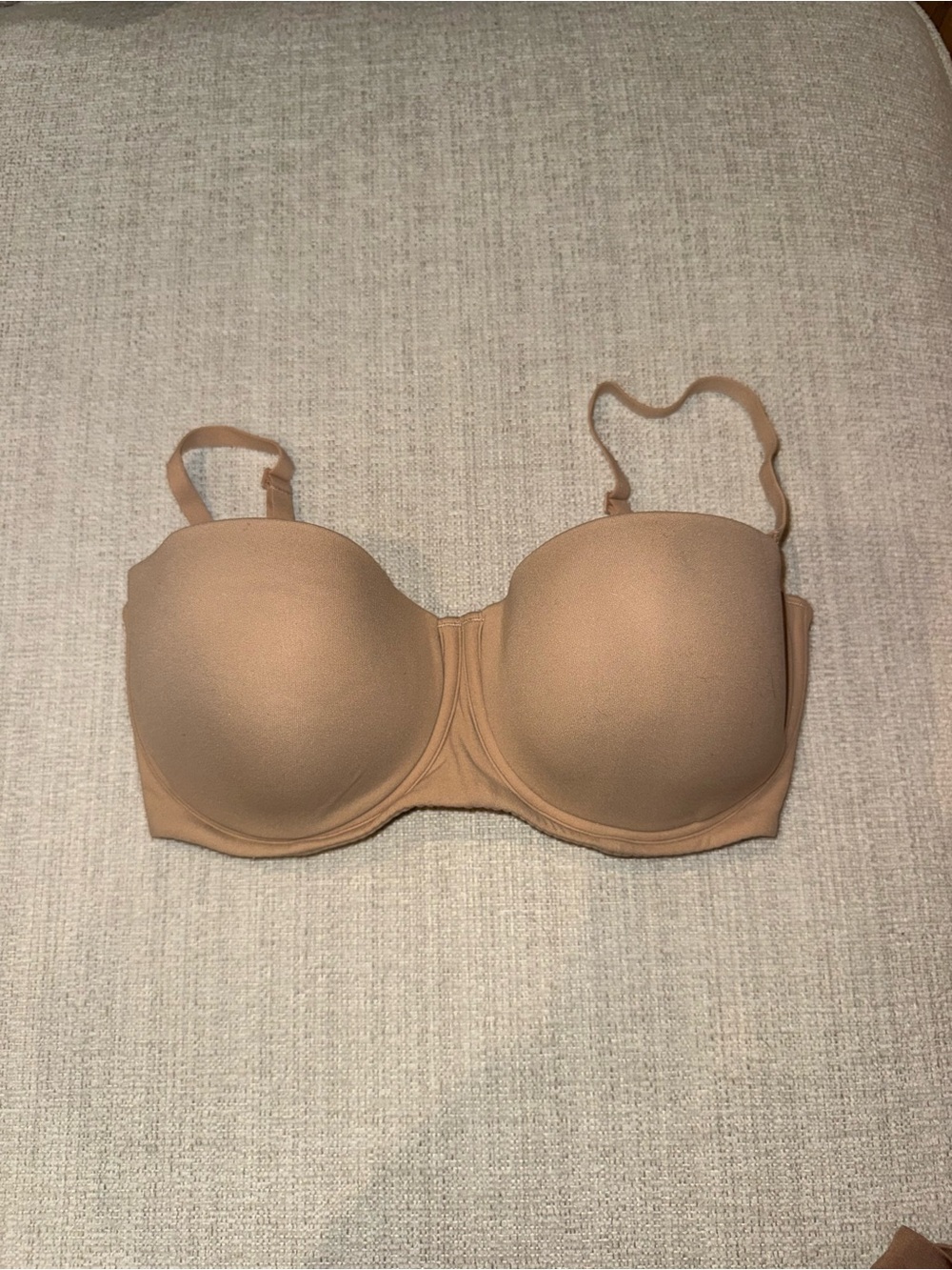 SKIMS Fits Everybody Strapless Bra